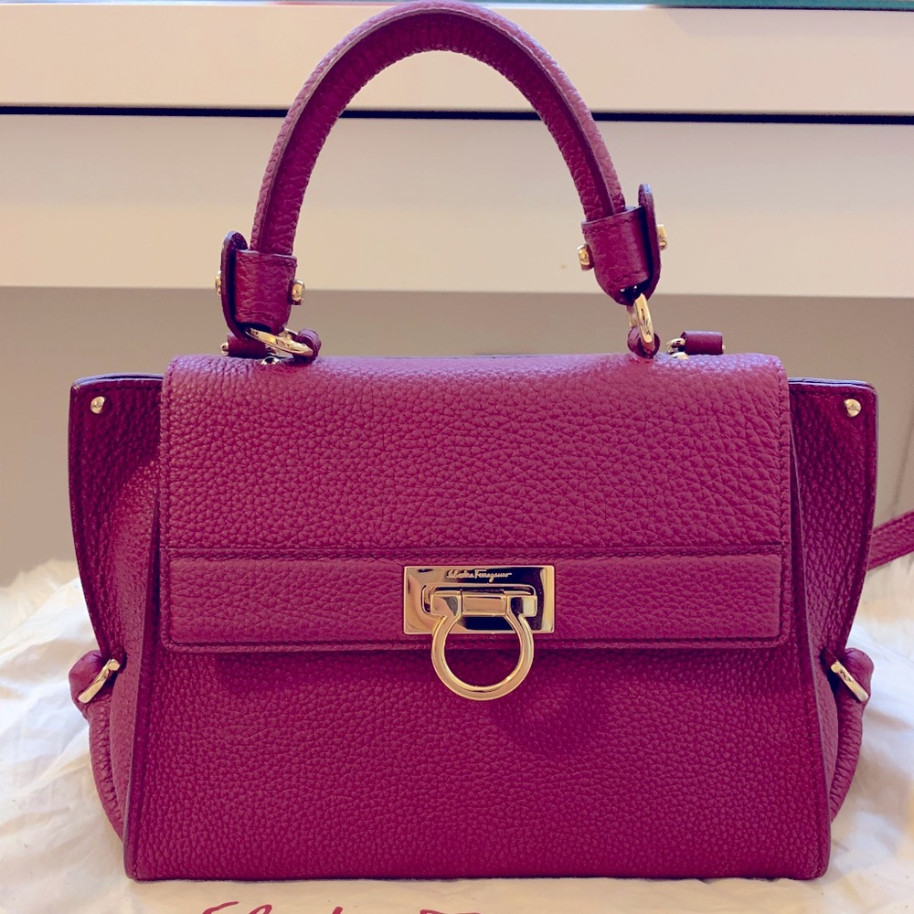 ❌SOLD❌ Authentic Salvatore Ferragamo Sofia Bag